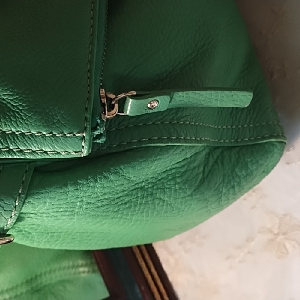 Kate Spade VGC Green 100% Cow Leather Shoulder Bag. Pebbled. - Picture 3 of 16